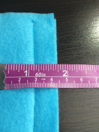 A seam allowance of 5/8" is approximately equal to a 1cm seam allowance